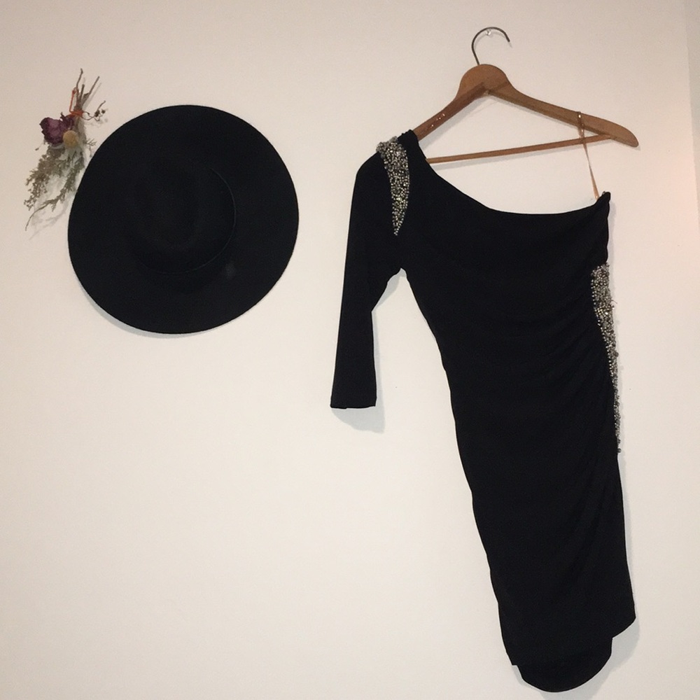 Black & white asymmetrical dress